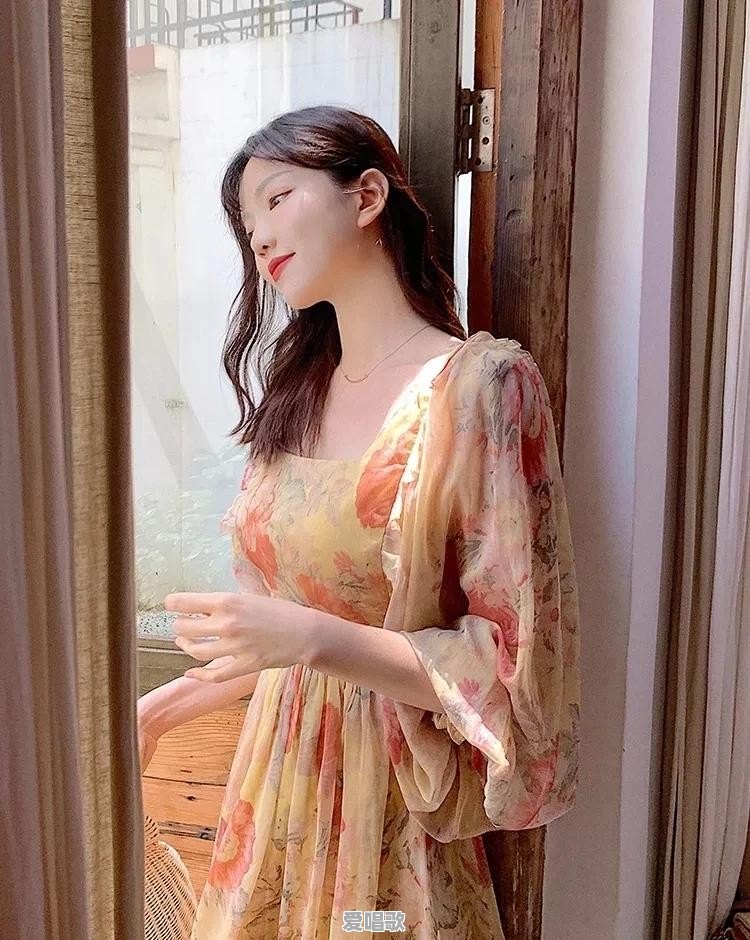 胸部丰满的妹子,穿衣有什么搭配 胸部丰满的妹子,穿衣有什么搭配 - 爱唱歌
