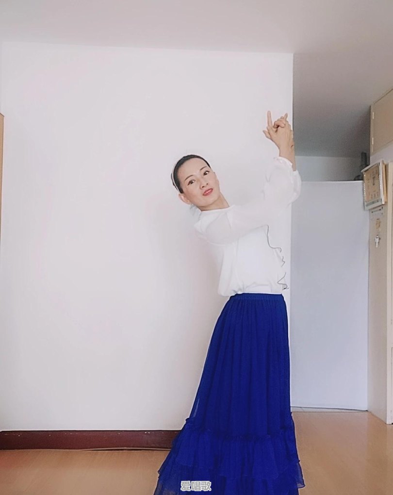 男生五音不全,基本什么歌都唱不好,去KTV只能听别人唱,怎么才能把歌练好呢 男生五音不全,基本什么歌都唱不好,去KTV只能听别人唱,怎么才能把歌练好呢 - 爱唱歌
