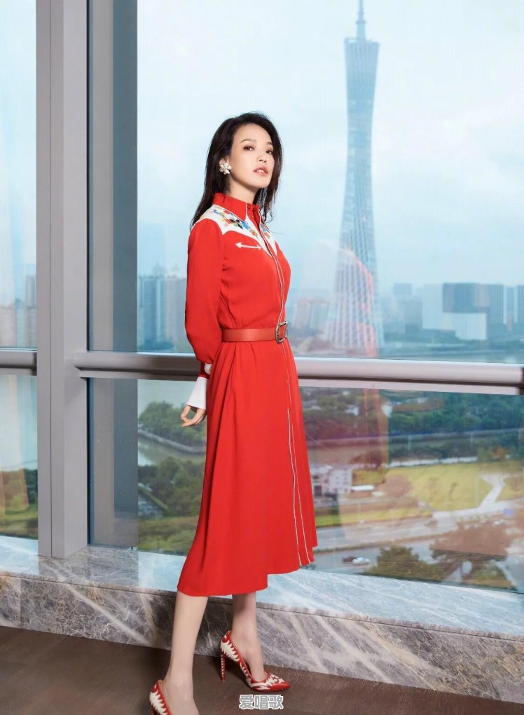 如果当前抖音上所有热门歌曲的创作者都来自于同一位歌手，那么他的历史地位会不会超过周杰伦 - 爱唱歌