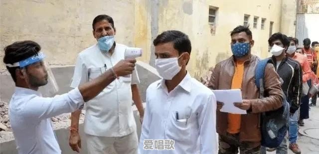 印度17岁女孩在公务员考场遭12名男子侵犯,为何现场无人制止 印度17岁女孩在公务员考场遭12名男子侵犯,为何现场无人制止 - 爱唱歌