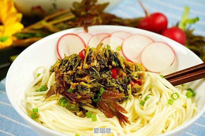 香椿需要焯水吗?香椿怎么做好吃呢 香椿需要焯水吗?香椿怎么做好吃呢 - 爱唱歌