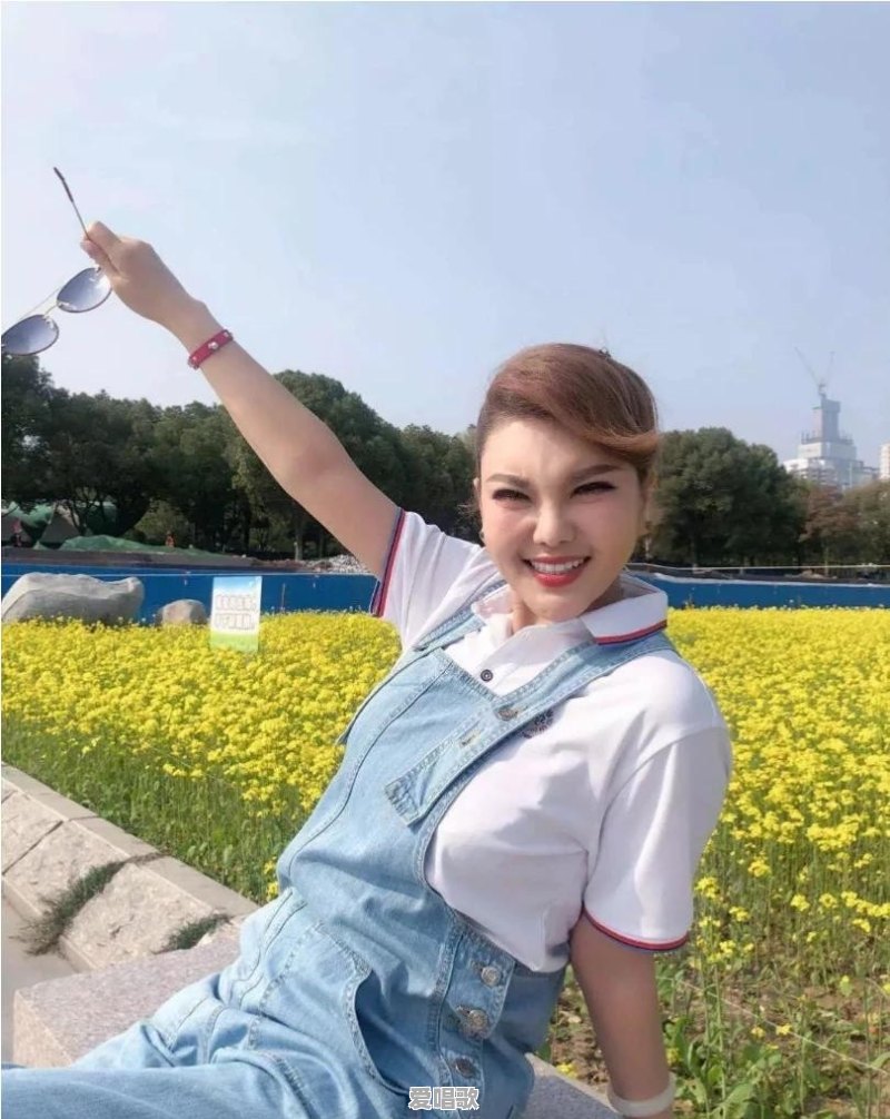 为什么感觉这么多人喜欢张国荣 为什么感觉这么多人喜欢张国荣 - 爱唱歌