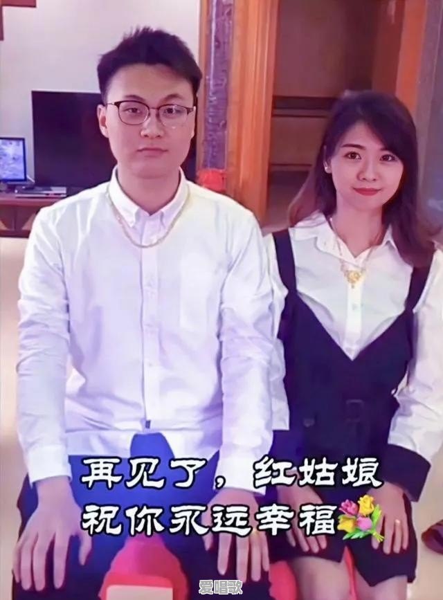 如何看待“著名歌手老狼沦落到饭店卖唱,好友高晓松为何不出手帮忙” 如何看待“著名歌手老狼沦落到饭店卖唱,好友高晓松为何不出手帮忙” - 爱唱歌