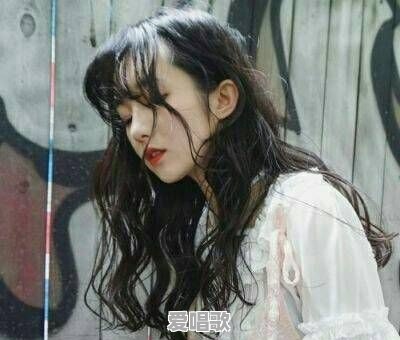 有什么好看的女生动漫头像可以推荐 有什么好看的女生动漫头像可以推荐 - 爱唱歌