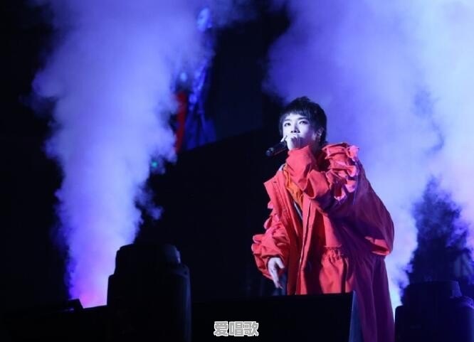 华语乐坛什么时候能再有10年前那种“神仙打架”的画面 - 爱唱歌