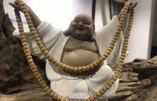 “百香籽”文玩手串火爆的背后有啥猫腻 - 爱唱歌