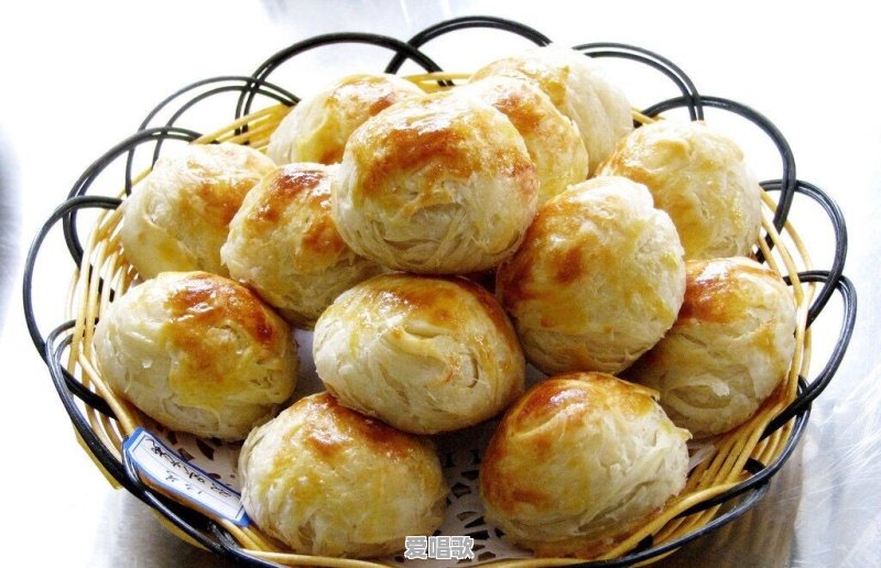 新疆的油塔子是什么样的美食 新疆的油塔子是什么样的美食 - 爱唱歌