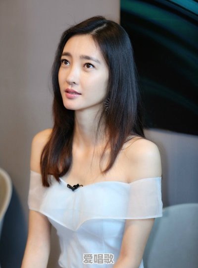 华晨宇和周杰伦谁才是华语乐坛的第一人 - 爱唱歌