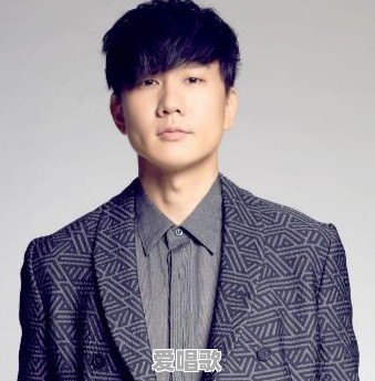 唱歌低音下不去,怎么办。我适合唱林宥嘉和林俊杰的歌 唱歌低音下不去,怎么办。我适合唱林宥嘉和林俊杰的歌 - 爱唱歌