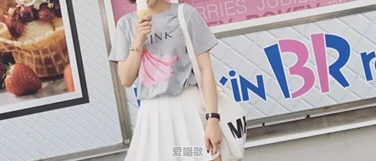 超模女儿Kaia腿长逆天,她都喜欢穿哪些时尚单品 超模女儿Kaia腿长逆天,她都喜欢穿哪些时尚单品 - 爱唱歌