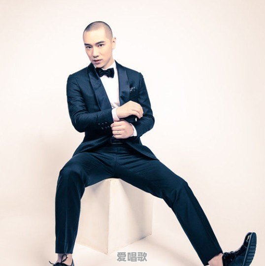你认为当前最流行的歌曲有哪十首?为什么这么火 你认为当前最流行的歌曲有哪十首?为什么这么火 - 爱唱歌