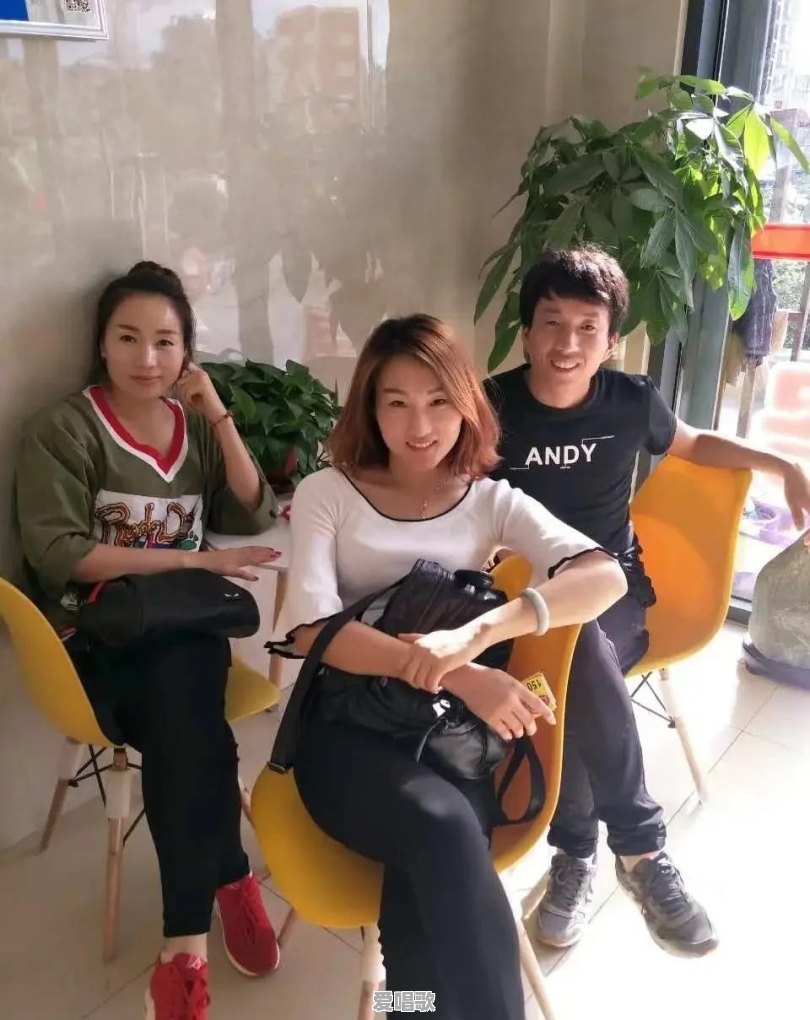 你们喜欢哪一首歌?把他们都唱出来,发视频给我吧 你们喜欢哪一首歌?把他们都唱出来,发视频给我吧 - 爱唱歌
