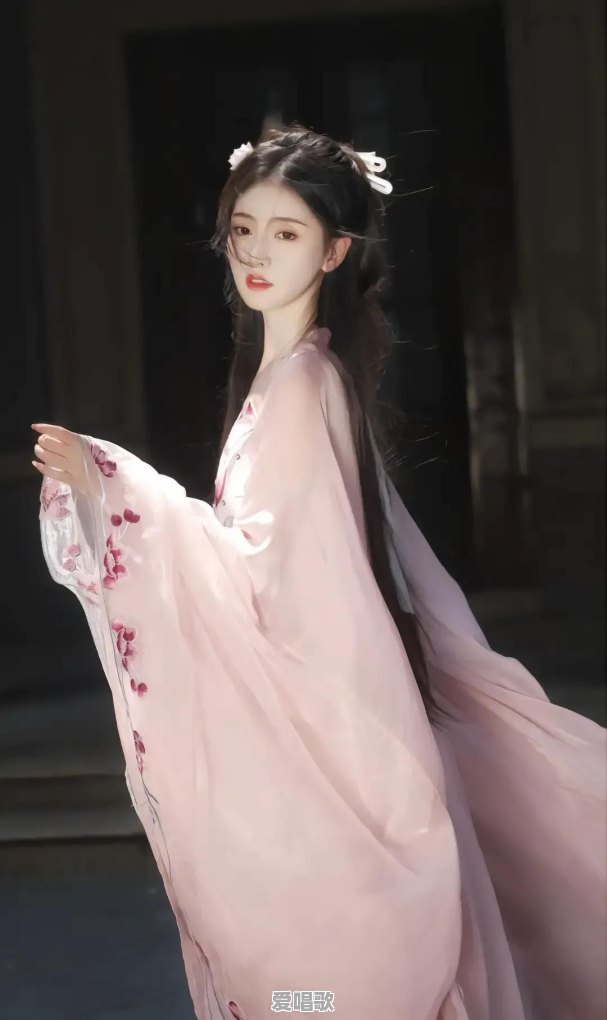 学了这么多年诗，最让你惊艳的一句诗是什么 - 爱唱歌