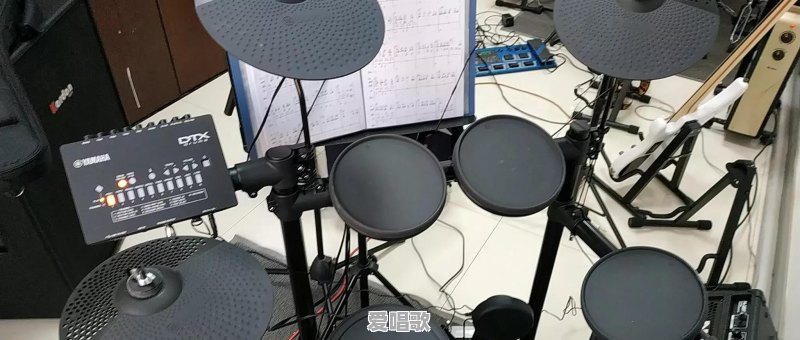 有没有七零八零后以前玩过或者酷爱摇滚乐的朋友们?你们现在过的怎么样 有没有七零八零后以前玩过或者酷爱摇滚乐的朋友们?你们现在过的怎么样 - 爱唱歌