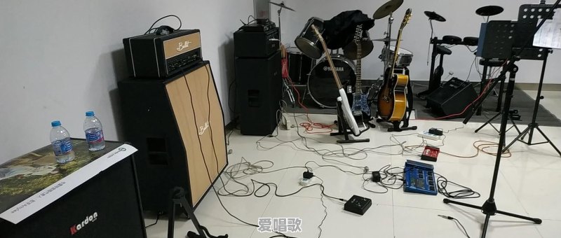 有没有七零八零后以前玩过或者酷爱摇滚乐的朋友们?你们现在过的怎么样 有没有七零八零后以前玩过或者酷爱摇滚乐的朋友们?你们现在过的怎么样 - 爱唱歌