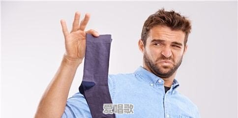 《迷你世界》为什么会火 - 爱唱歌