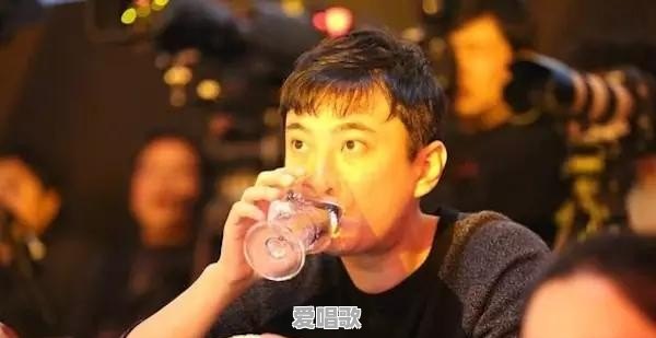 网红圈公认的一哥一姐是谁 网红圈公认的一哥一姐是谁 - 爱唱歌