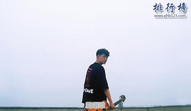 今年抖音流行的歌曲都有哪些 今年抖音流行的歌曲都有哪些 - 爱唱歌
