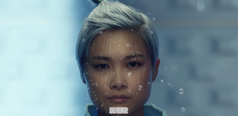 小男孩撞脸杨幂,网络让另外一个“小马云”红了!他往后是否也会接拍电影等等商演呢 小男孩撞脸杨幂,网络让另外一个“小马云”红了!他往后是否也会接拍电影等等商演呢 - 爱唱歌