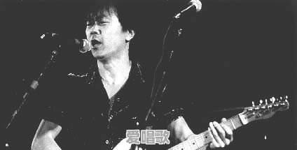 除了周杰伦,还有哪些歌手唱歌时让人听不清歌词 除了周杰伦,还有哪些歌手唱歌时让人听不清歌词 - 爱唱歌