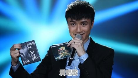 除了周杰伦,还有哪些歌手唱歌时让人听不清歌词 除了周杰伦,还有哪些歌手唱歌时让人听不清歌词 - 爱唱歌