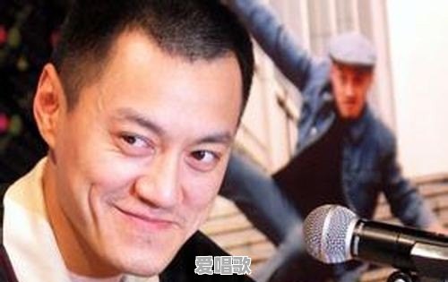 靠一首歌“混饭吃”的歌手都有谁 靠一首歌“混饭吃”的歌手都有谁 - 爱唱歌