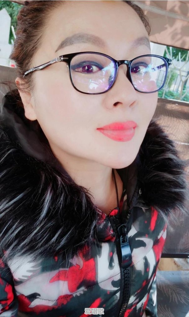 有一天突然发现自己从美女,变成了,又胖又丑,又腻的中年大妈什么感受 有一天突然发现自己从美女,变成了,又胖又丑,又腻的中年大妈什么感受 - 爱唱歌