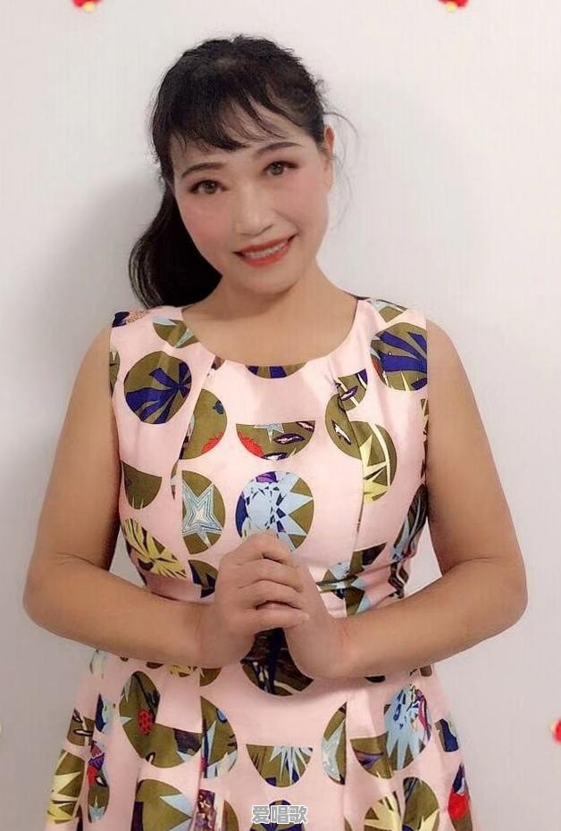 有一天突然发现自己从美女,变成了,又胖又丑,又腻的中年大妈什么感受 有一天突然发现自己从美女,变成了,又胖又丑,又腻的中年大妈什么感受 - 爱唱歌
