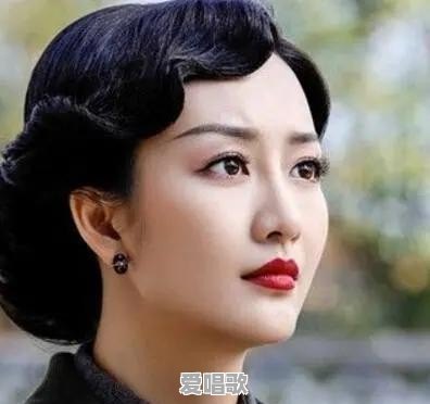 有一天突然发现自己从美女,变成了,又胖又丑,又腻的中年大妈什么感受 有一天突然发现自己从美女,变成了,又胖又丑,又腻的中年大妈什么感受 - 爱唱歌