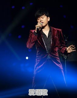 张杰和华晨宇两人谁的唱功更好些?未来新生代华语乐坛谁将成为领军人物 张杰和华晨宇两人谁的唱功更好些?未来新生代华语乐坛谁将成为领军人物 - 爱唱歌