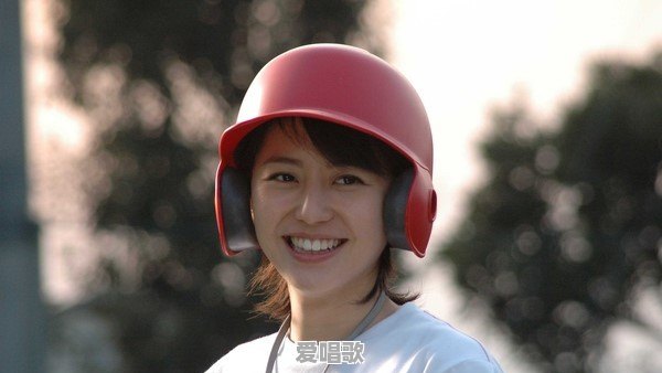 70岁的日本主妇走在街头被搭讪,无惧时光的女人,究竟有多美 70岁的日本主妇走在街头被搭讪,无惧时光的女人,究竟有多美 - 爱唱歌