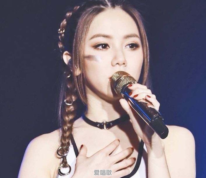 毛不易今后能不能在华语乐坛有自己的一席之地呢 毛不易今后能不能在华语乐坛有自己的一席之地呢 - 爱唱歌