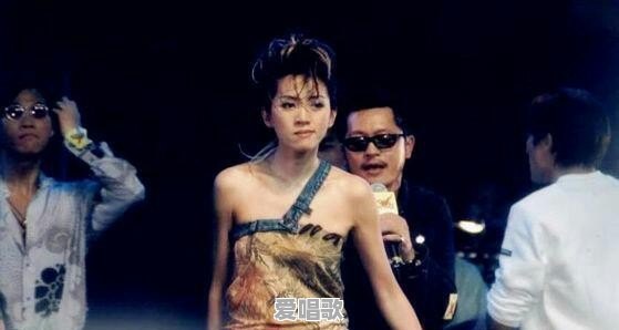 同样是歌坛巨星,梅艳芳比邓丽君,徐小凤,王菲厉害的点是啥 同样是歌坛巨星,梅艳芳比邓丽君,徐小凤,王菲厉害的点是啥 - 爱唱歌