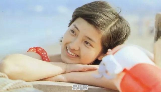 平山广场网红歌手 平山广场网红歌手 - 爱唱歌