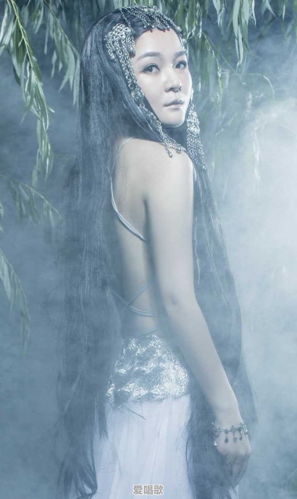 同是古风歌手,董贞和刘珂矣的歌曲的风格的区别是什么 同是古风歌手,董贞和刘珂矣的歌曲的风格的区别是什么 - 爱唱歌
