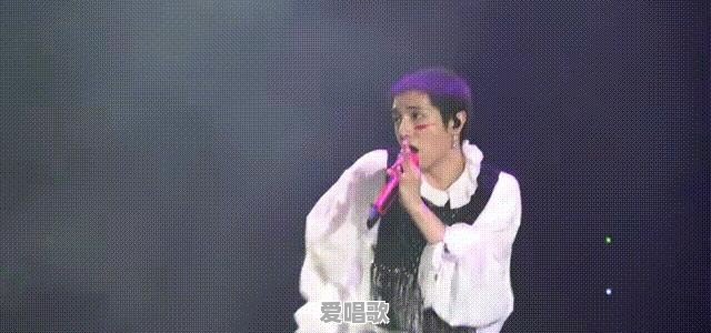 华晨宇靠什么赢得歌坛地位的?创作能力、演唱功底还是粉丝吹捧 华晨宇靠什么赢得歌坛地位的?创作能力、演唱功底还是粉丝吹捧 - 爱唱歌
