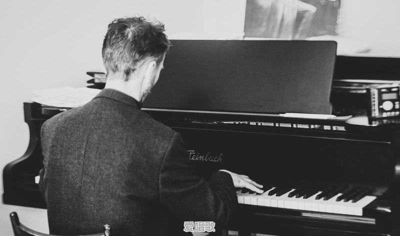 弹钢琴流行歌曲可惜没如果 弹钢琴流行歌曲可惜没如果 - 爱唱歌