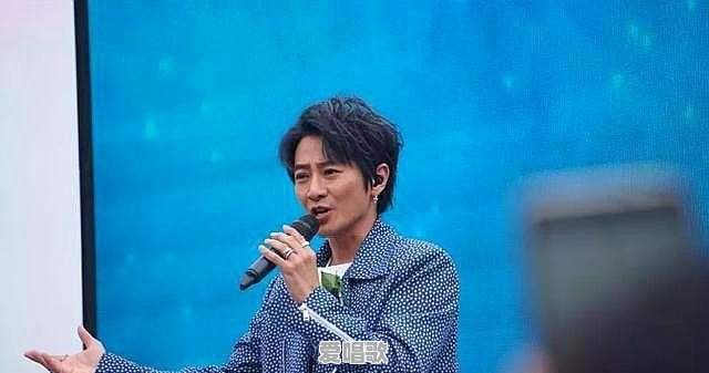 翻唱秒杀原唱的“原唱杀手”你觉得谁最够格 翻唱秒杀原唱的“原唱杀手”你觉得谁最够格 - 爱唱歌
