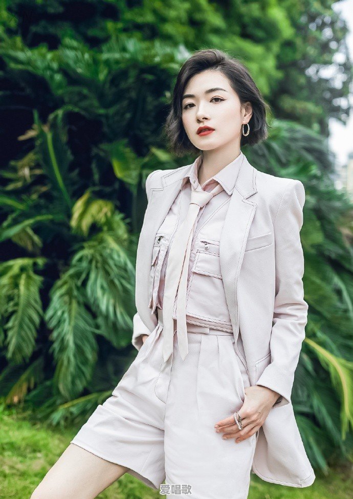 你最喜欢《乘风破浪的姐姐》里的哪一位?为什么 你最喜欢《乘风破浪的姐姐》里的哪一位?为什么 - 爱唱歌