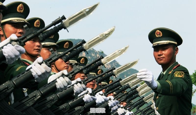 我儿子今年参军,过些天就要去部队了,不知要准备些什么让他带去 我儿子今年参军,过些天就要去部队了,不知要准备些什么让他带去 - 爱唱歌