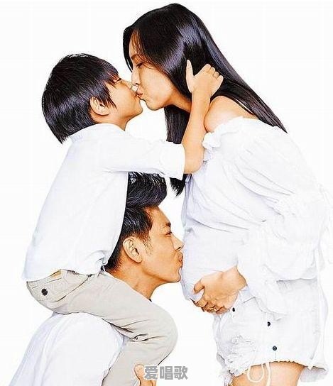 娱乐圈里哪些明星“家世显赫”,会让你感觉很意外 娱乐圈里哪些明星“家世显赫”,会让你感觉很意外 - 爱唱歌