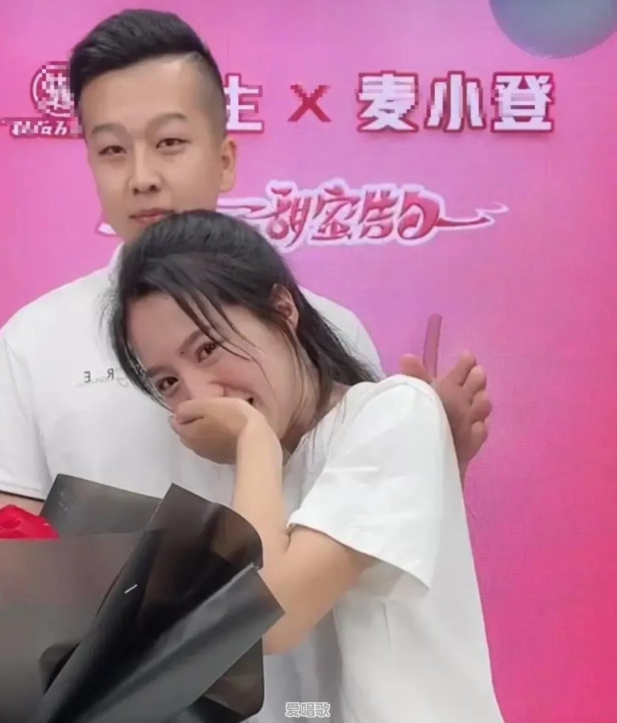 胡锡进何许人也 - 爱唱歌