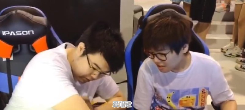 4AM官宣微博杯参赛阵容：韦神，王欣，小龙，小绝“新龙神绝”参赛，你看好他们吗 - 爱唱歌