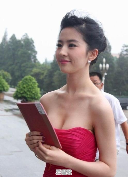 身在娱乐圈,有哪些真是的“潜规则” 身在娱乐圈,有哪些真是的“潜规则” - 爱唱歌