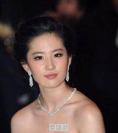 身在娱乐圈,有哪些真是的“潜规则” 身在娱乐圈,有哪些真是的“潜规则” - 爱唱歌