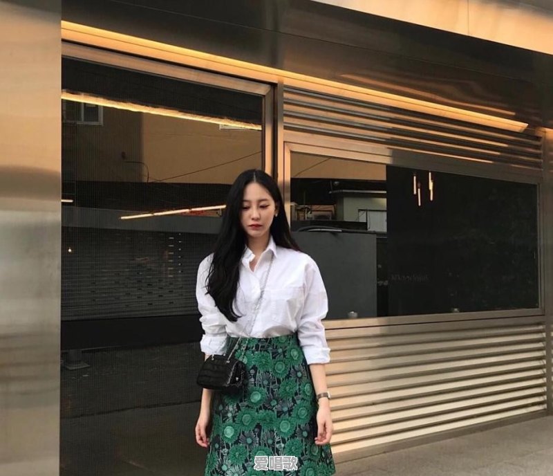 ins上的潮流博主都有哪些 ins上的潮流博主都有哪些 - 爱唱歌