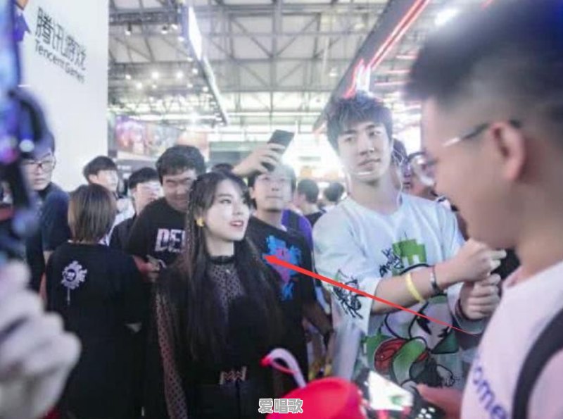 绝地求生:火线妹线下翻车,看了沫子真人,网友:这是电竞邓紫棋,你有何看法 绝地求生:火线妹线下翻车,看了沫子真人,网友:这是电竞邓紫棋,你有何看法 - 爱唱歌