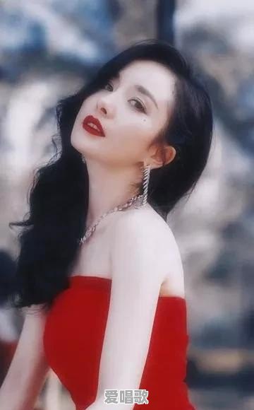 你被哪些女明星的红毯造型惊艳过 - 爱唱歌