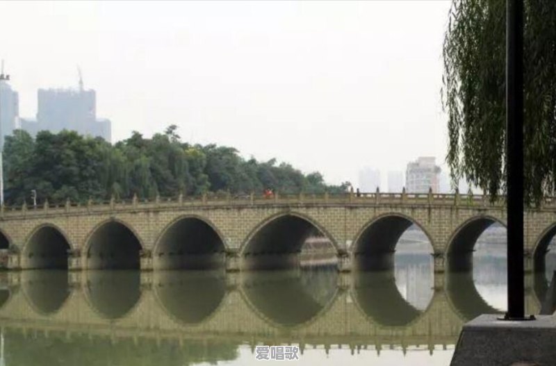 《烧饼歌》为何没能预言到刘伯温自己的结局 《烧饼歌》为何没能预言到刘伯温自己的结局 - 爱唱歌