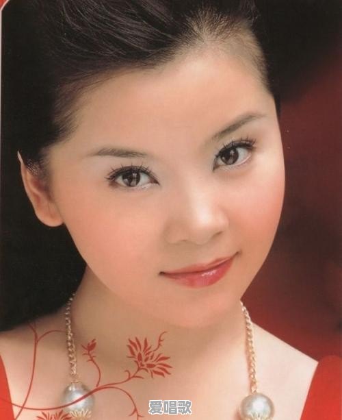 有哪些华语女歌手唱歌嗓音听起来很温柔的 - 爱唱歌